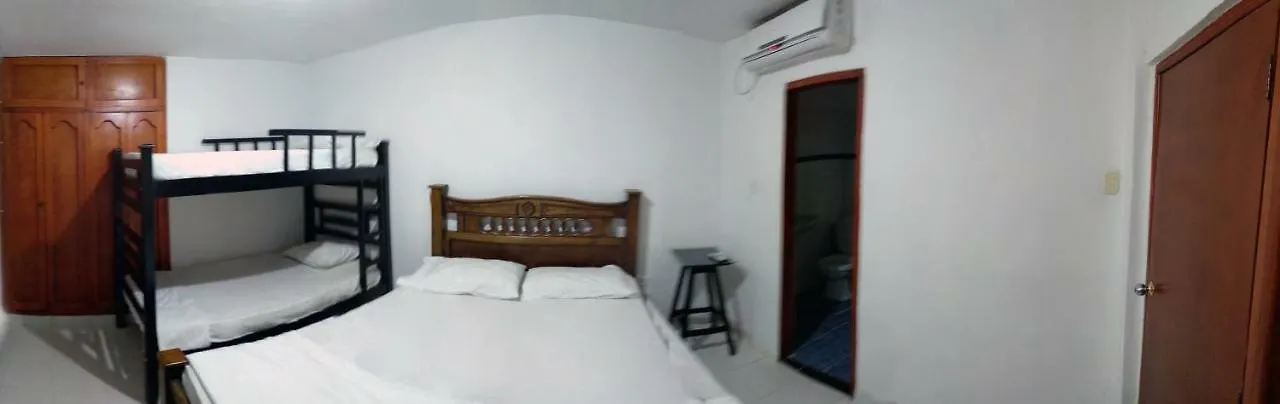 ** Bed & Breakfast Bacano Hostel Santa Marta  Colombia